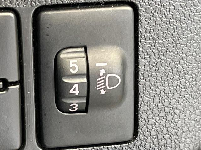 ミライース L SAIII スマートアシスト 禁煙車 コーナーセンサー オートハイビーム 車線逸脱警報 オーディオ CD再生 アイドリングストップ ドアバイザー(29枚目)