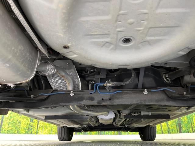 ジューク 15RX 純正ナビ バックカメラ 禁煙車 スマートキー HIDヘッド ETC オートライト オートエアコン Bluetooth再生 革巻きステアリング アイドリングストップ(19枚目)