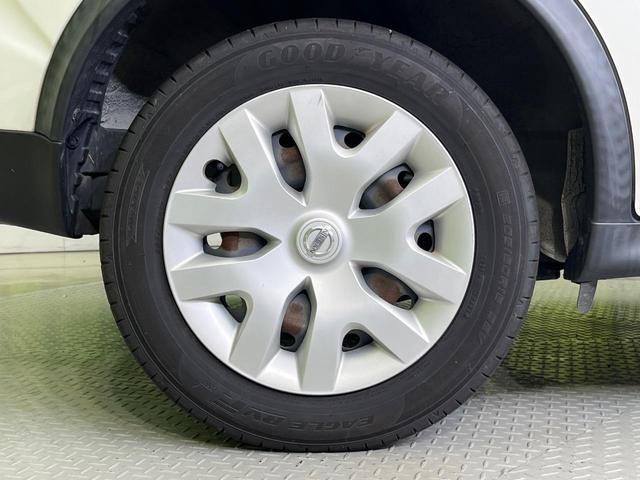 ジューク 15RX 純正ナビ バックカメラ 禁煙車 スマートキー HIDヘッド ETC オートライト オートエアコン Bluetooth再生 革巻きステアリング アイドリングストップ(30枚目)