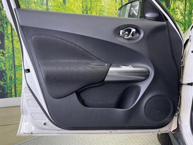 ジューク 15RX 純正ナビ バックカメラ 禁煙車 スマートキー HIDヘッド ETC オートライト オートエアコン Bluetooth再生 革巻きステアリング アイドリングストップ(48枚目)