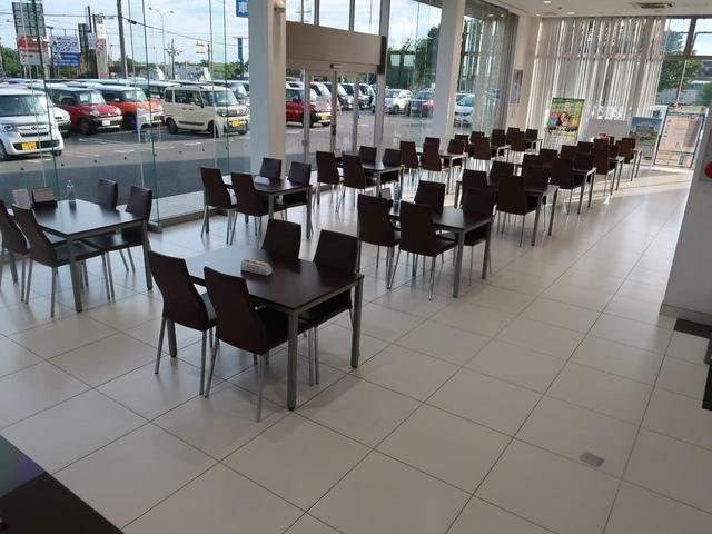 ジューク 15RX 純正ナビ バックカメラ 禁煙車 スマートキー HIDヘッド ETC オートライト オートエアコン Bluetooth再生 革巻きステアリング アイドリングストップ(73枚目)