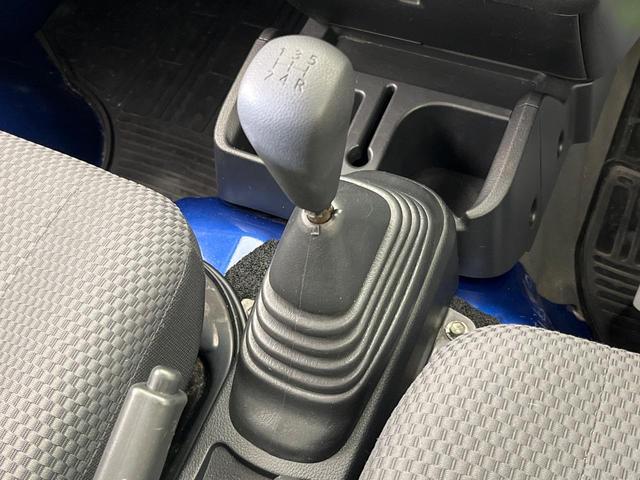 ハイゼットトラック ジャンボ 4WD 5MT ドラレコ LEDヘッド ETC LEDフォグ 14インチアルミ オーディオ CD再生 ドアバイザー(4枚目)