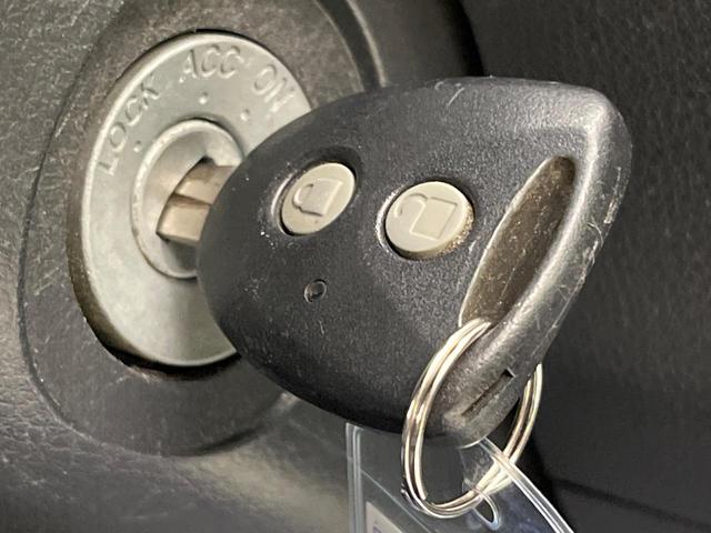 ハイゼットトラック ジャンボ 4WD 5MT ドラレコ LEDヘッド ETC LEDフォグ 14インチアルミ オーディオ CD再生 ドアバイザー(26枚目)