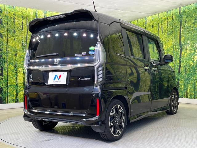 N-BOXカスタム G・EXターボホンダセンシング 両側電動ドア 純正8インチナビ バックカメラ ホンダセンシング アダプティブクルーズ 禁煙車 ハーフレザーシート ドラレコ スマートキー LEDヘッド ETC オートハイビーム 車線逸脱警報(17枚目)