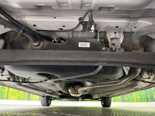 アルトラパン X SDナビ レーダーブレーキサポート 禁煙車 シートヒーター スマートキー HIDヘッド オートライト オートエアコン 純正14インチアルミ 革巻きステアリング アイドリングストップ 電動格納ミラー(19枚目)