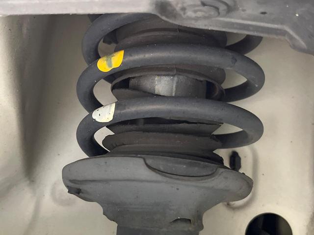 アルトラパン X SDナビ レーダーブレーキサポート 禁煙車 シートヒーター スマートキー HIDヘッド オートライト オートエアコン 純正14インチアルミ 革巻きステアリング アイドリングストップ 電動格納ミラー(20枚目)