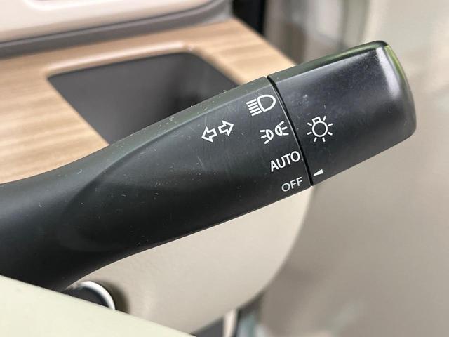 アルトラパン X SDナビ レーダーブレーキサポート 禁煙車 シートヒーター スマートキー HIDヘッド オートライト オートエアコン 純正14インチアルミ 革巻きステアリング アイドリングストップ 電動格納ミラー(48枚目)