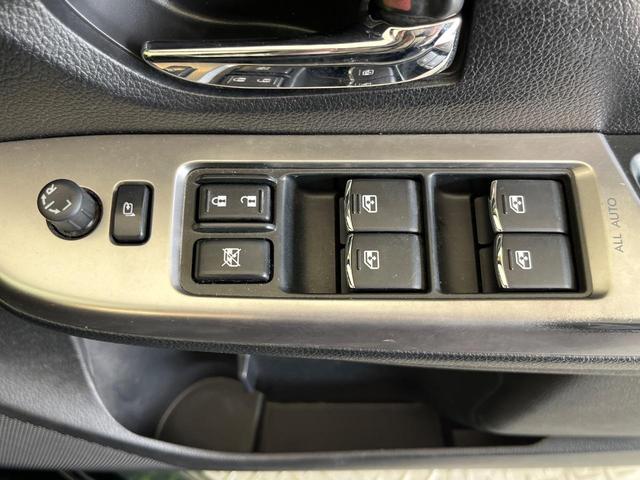 レヴォーグ 1.6GTアイサイト Sスタイル 4WD ターボ SDナビ バックカメラ アイサイトVer3 レーダークルーズ 禁煙車 パワーシート コーナーセンサー スマートキー LEDヘッド ETC 車線逸脱警報 オートライト オートエアコン(44枚目)