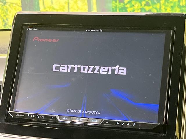 N-BOXカスタム Lターボ スタイル+ブラック 両側電動ドア 8インチナビ バックカメラ ホンダセンシング アダプティブクルーズ 禁煙車 ハーフレザーシート シートヒーター コーナーセンサー スマートキー LEDヘッド ETC オートハイビーム(3枚目)