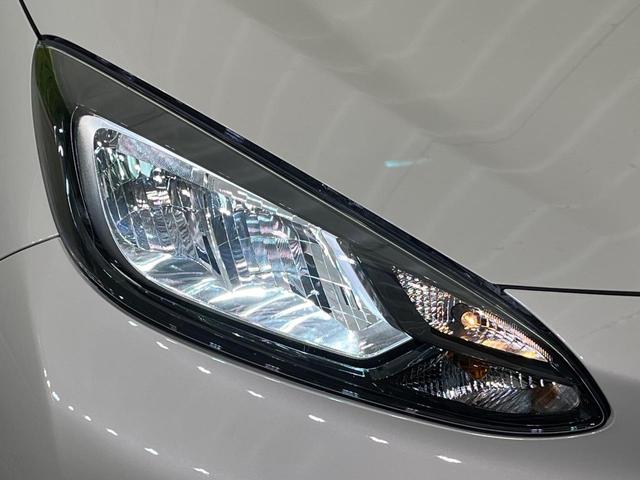 アクア X 純正ナビ バックカメラ セーフティセンス レーダークルーズ 禁煙車 スマートキー LEDヘッド ETC オートハイビーム 車線逸脱警報 オートライト オートエアコン Bluetooth再生(12枚目)