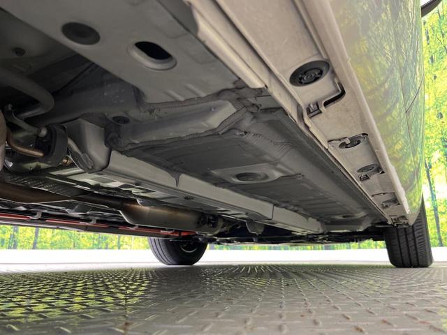 アクア X 純正ナビ バックカメラ セーフティセンス レーダークルーズ 禁煙車 スマートキー LEDヘッド ETC オートハイビーム 車線逸脱警報 オートライト オートエアコン Bluetooth再生(22枚目)