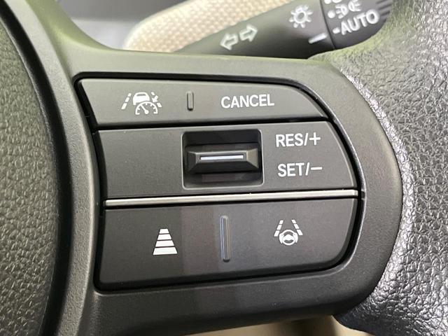 フリード エアー 登録済未使用車 両側電動ドア バックカメラ ホンダセンシング アダプティブクルーズ コーナーセンサー スマートキー LEDヘッド 純正8型ディスプレイオーディオ オートハイビーム 車線逸脱警報(6枚目)