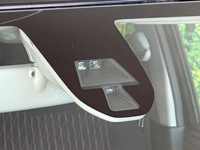 アルトターボRS ベースグレード 純正ナビ レーダーブレーキサポート 禁煙車 シートヒーター スマートキー HIDヘッド ETC 誤発進抑制機能 オートライト オートエアコン 純正15インチアルミ Bluetooth再生(24枚目)