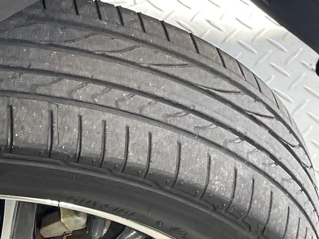 アルトターボRS ベースグレード 純正ナビ レーダーブレーキサポート 禁煙車 シートヒーター スマートキー HIDヘッド ETC 誤発進抑制機能 オートライト オートエアコン 純正15インチアルミ Bluetooth再生(51枚目)