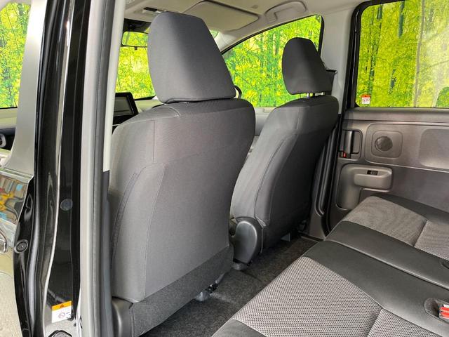 シエンタ ハイブリッドX 登録済未使用車 電動スライドドア セーフティセンス レーダークルーズ コーナーセンサー スマートキー LEDヘッド オートハイビーム 車線逸脱警報 オートライト オートエアコン ステアリングスイッチ(32枚目)