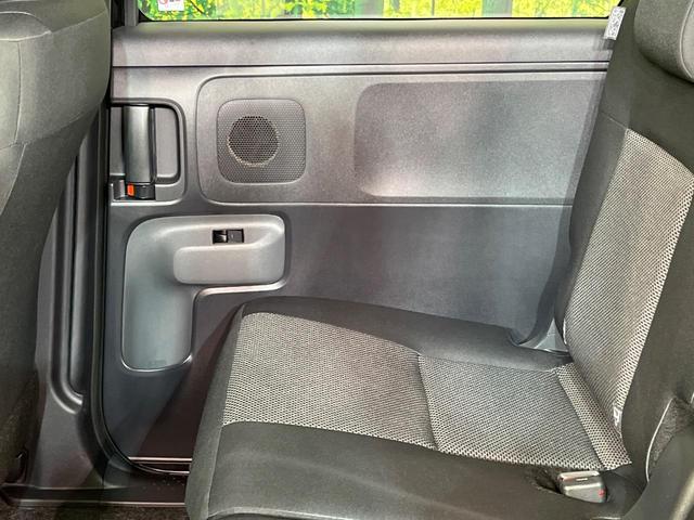 シエンタ ハイブリッドX 登録済未使用車 電動スライドドア セーフティセンス レーダークルーズ コーナーセンサー スマートキー LEDヘッド オートハイビーム 車線逸脱警報 オートライト オートエアコン ステアリングスイッチ(37枚目)