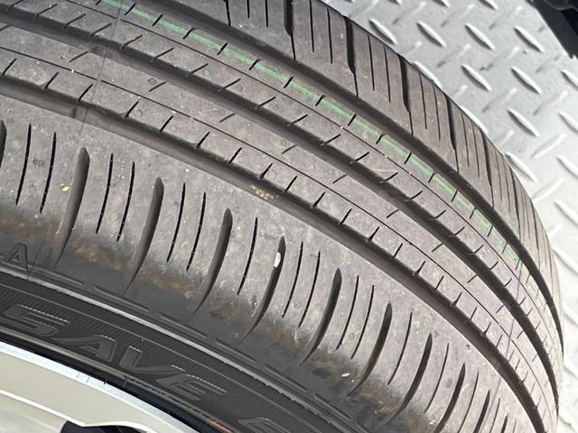 シエンタ ハイブリッドX 登録済未使用車 電動スライドドア セーフティセンス レーダークルーズ コーナーセンサー スマートキー LEDヘッド オートハイビーム 車線逸脱警報 オートライト オートエアコン ステアリングスイッチ(52枚目)