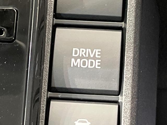 シエンタ ハイブリッドX 登録済未使用車 電動スライドドア セーフティセンス レーダークルーズ コーナーセンサー スマートキー LEDヘッド オートハイビーム 車線逸脱警報 オートライト オートエアコン ステアリングスイッチ(56枚目)