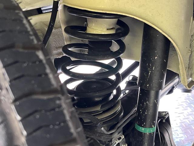 ジムニーシエラ ＪＣ　４ＷＤ　５ＭＴ　セーフティサポート　禁煙車　２トーンカラー　シートヒーター　コーナーセンサー　スマートキー　ＬＥＤヘッド　クルコン　オートマチックハイビーム　オートライト　オートエアコン（20枚目）