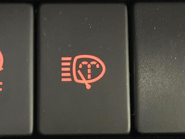 ジムニーシエラ ＪＣ　４ＷＤ　５ＭＴ　セーフティサポート　禁煙車　２トーンカラー　シートヒーター　コーナーセンサー　スマートキー　ＬＥＤヘッド　クルコン　オートマチックハイビーム　オートライト　オートエアコン（46枚目）