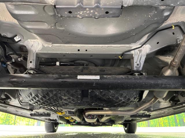 ルーミー カスタムＧ　両側電動ドア　純正９インチディスプレイオーディオ　バックカメラ　スマートアシスト　アダプティブクルーズ　禁煙車　コーナーセンサー　スマートキー　ＬＥＤヘッド　オートハイビーム　車線逸脱警報（19枚目）