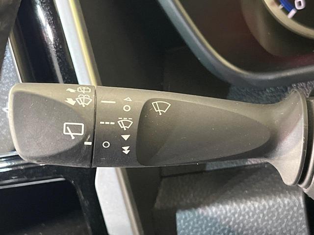 ルーミー カスタムＧ　両側電動ドア　純正９インチディスプレイオーディオ　バックカメラ　スマートアシスト　アダプティブクルーズ　禁煙車　コーナーセンサー　スマートキー　ＬＥＤヘッド　オートハイビーム　車線逸脱警報（46枚目）