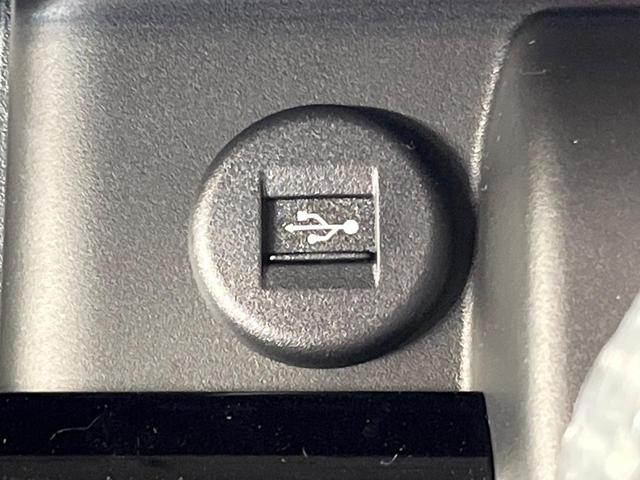 スペーシアカスタム ハイブリッドXS 届出済未使用車 両側電動ドア 純正9インチナビ 全周囲カメラ セーフティサポート アダプティブクルーズ シートヒーター ハーフレザーシート スマートキー LEDヘッド オートハイビーム(59枚目)