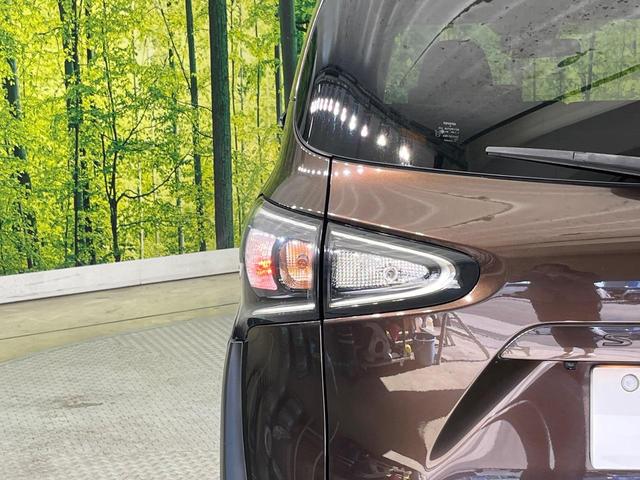 シエンタ ハイブリッド ファンベースG 両側電動ドア SDナビ バックカメラ セーフティセンス 禁煙車 ドラレコ コーナーセンサー スマートキー ETC クルコン オートハイビーム 車線逸脱警報 オートエアコン Bluetooth再生(29枚目)