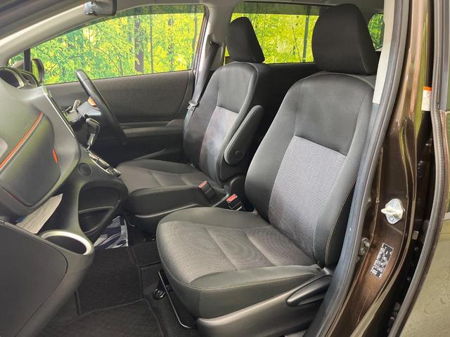 シエンタ ハイブリッド ファンベースG 両側電動ドア SDナビ バックカメラ セーフティセンス 禁煙車 ドラレコ コーナーセンサー スマートキー ETC クルコン オートハイビーム 車線逸脱警報 オートエアコン Bluetooth再生(39枚目)