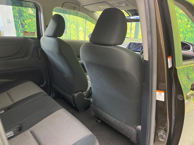 シエンタ ハイブリッド ファンベースG 両側電動ドア SDナビ バックカメラ セーフティセンス 禁煙車 ドラレコ コーナーセンサー スマートキー ETC クルコン オートハイビーム 車線逸脱警報 オートエアコン Bluetooth再生(41枚目)