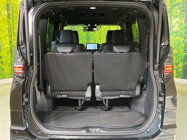 ヴォクシー ハイブリッドＳ－Ｚ　純正１０．５インチナビ　両側電動スライド　全周囲カメラ　セーフティセンス　禁煙車　ハーフレザーシート　ドラレコ　コーナーセンサー　スマートキー　ＬＥＤヘッド　ＥＴＣ２．０　純正１７インチアルミ（11枚目）