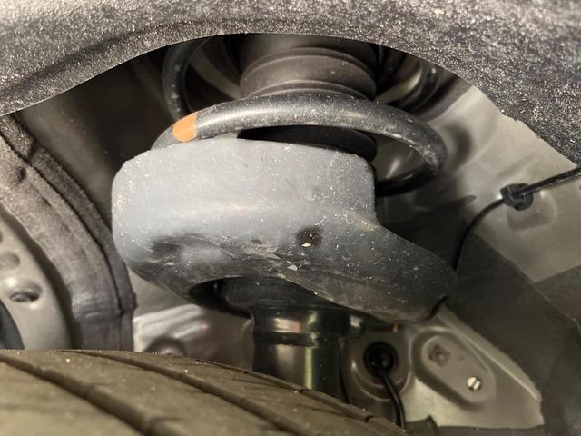 ヴォクシー ハイブリッドＳ－Ｚ　純正１０．５インチナビ　両側電動スライド　全周囲カメラ　セーフティセンス　禁煙車　ハーフレザーシート　ドラレコ　コーナーセンサー　スマートキー　ＬＥＤヘッド　ＥＴＣ２．０　純正１７インチアルミ（21枚目）