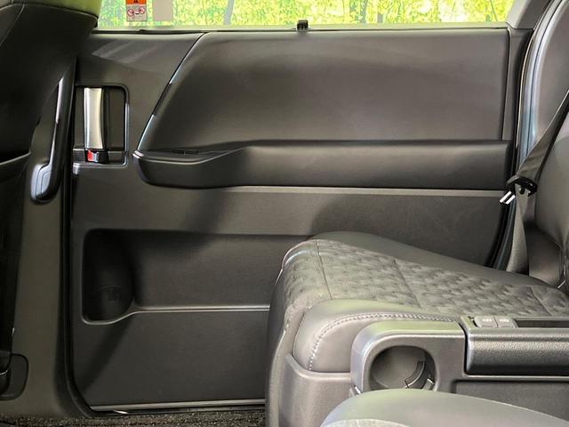 ヴォクシー ハイブリッドＳ－Ｚ　純正１０．５インチナビ　両側電動スライド　全周囲カメラ　セーフティセンス　禁煙車　ハーフレザーシート　ドラレコ　コーナーセンサー　スマートキー　ＬＥＤヘッド　ＥＴＣ２．０　純正１７インチアルミ（70枚目）