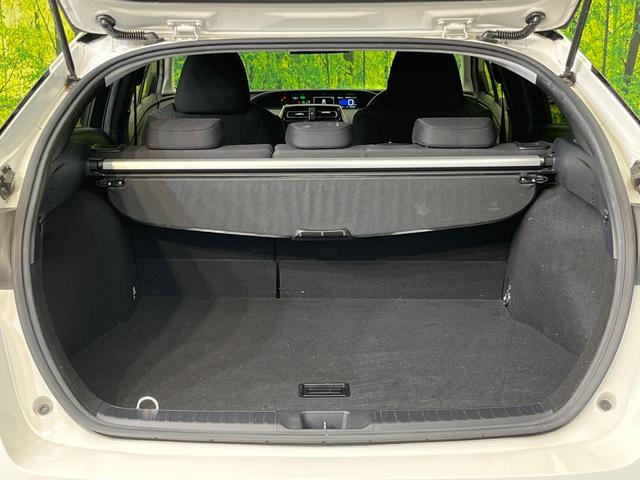 プリウス Ｓ　純正９インチＳＤナビ　バックカメラ　禁煙車　スマートキー　ＬＥＤヘッド　ＥＴＣ　純正１５インチアルミ　オートライト　オートエアコン　Ｂｌｕｅｔｏｏｔｈ再生　ＣＤ再生　ＤＶＤ再生　　フルセグ（10枚目）