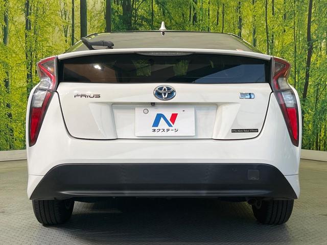 プリウス Ｓ　純正９インチＳＤナビ　バックカメラ　禁煙車　スマートキー　ＬＥＤヘッド　ＥＴＣ　純正１５インチアルミ　オートライト　オートエアコン　Ｂｌｕｅｔｏｏｔｈ再生　ＣＤ再生　ＤＶＤ再生　　フルセグ（15枚目）