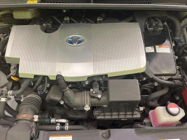 プリウス Ｓ　純正９インチＳＤナビ　バックカメラ　禁煙車　スマートキー　ＬＥＤヘッド　ＥＴＣ　純正１５インチアルミ　オートライト　オートエアコン　Ｂｌｕｅｔｏｏｔｈ再生　ＣＤ再生　ＤＶＤ再生　　フルセグ（18枚目）