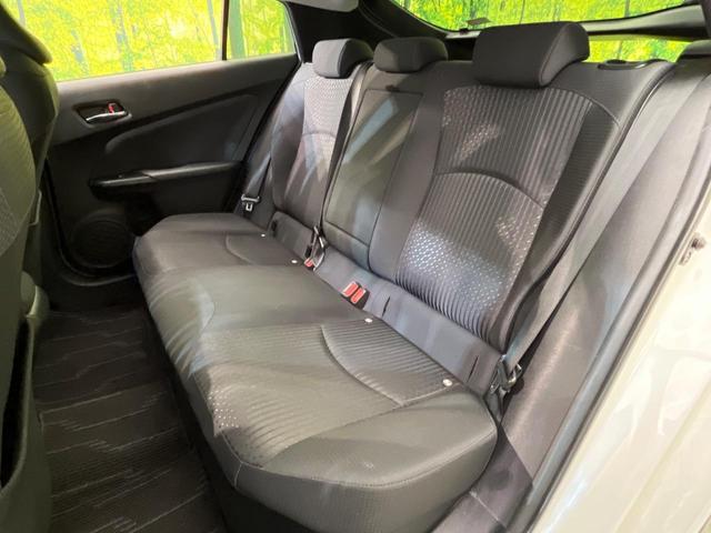 プリウス Ｓ　純正９インチＳＤナビ　バックカメラ　禁煙車　スマートキー　ＬＥＤヘッド　ＥＴＣ　純正１５インチアルミ　オートライト　オートエアコン　Ｂｌｕｅｔｏｏｔｈ再生　ＣＤ再生　ＤＶＤ再生　　フルセグ（36枚目）