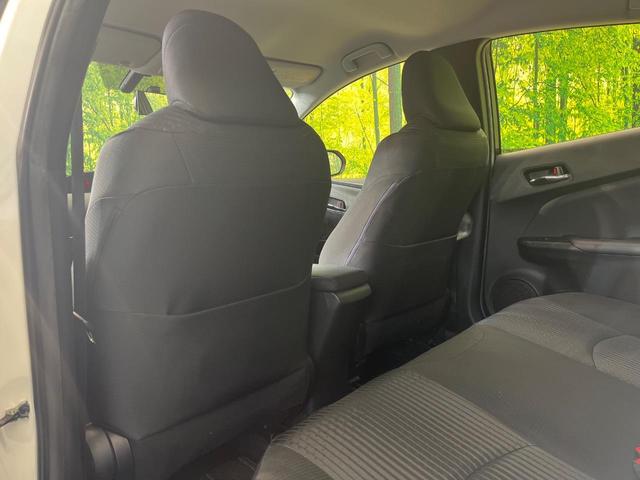 プリウス Ｓ　純正９インチＳＤナビ　バックカメラ　禁煙車　スマートキー　ＬＥＤヘッド　ＥＴＣ　純正１５インチアルミ　オートライト　オートエアコン　Ｂｌｕｅｔｏｏｔｈ再生　ＣＤ再生　ＤＶＤ再生　　フルセグ（37枚目）