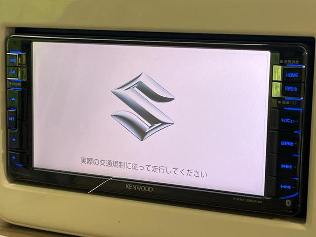 アルトラパン Ｘ　純正ＳＤナビ　レーダーブレーキサポート　禁煙車　２トーンカラー　シートヒーター　スマートキー　ＨＩＤヘッド　ＥＴＣ　純正１４インチアルミ　オートライト　オートエアコン　Ｂｌｕｅｔｏｏｔｈ（3枚目）