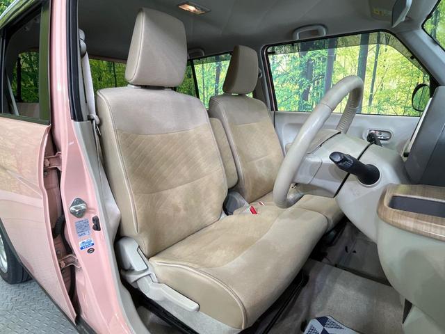 アルトラパン Ｘ　純正ＳＤナビ　レーダーブレーキサポート　禁煙車　２トーンカラー　シートヒーター　スマートキー　ＨＩＤヘッド　ＥＴＣ　純正１４インチアルミ　オートライト　オートエアコン　Ｂｌｕｅｔｏｏｔｈ（8枚目）