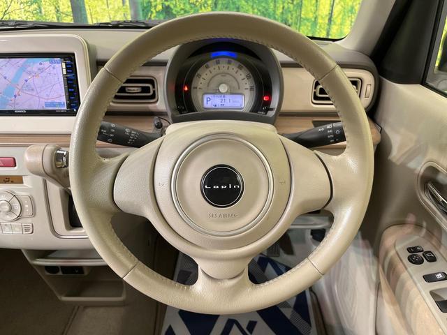 アルトラパン Ｘ　純正ＳＤナビ　レーダーブレーキサポート　禁煙車　２トーンカラー　シートヒーター　スマートキー　ＨＩＤヘッド　ＥＴＣ　純正１４インチアルミ　オートライト　オートエアコン　Ｂｌｕｅｔｏｏｔｈ（11枚目）