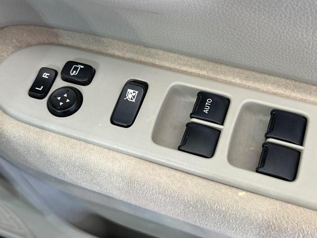 アルトラパン Ｘ　純正ＳＤナビ　レーダーブレーキサポート　禁煙車　２トーンカラー　シートヒーター　スマートキー　ＨＩＤヘッド　ＥＴＣ　純正１４インチアルミ　オートライト　オートエアコン　Ｂｌｕｅｔｏｏｔｈ（51枚目）