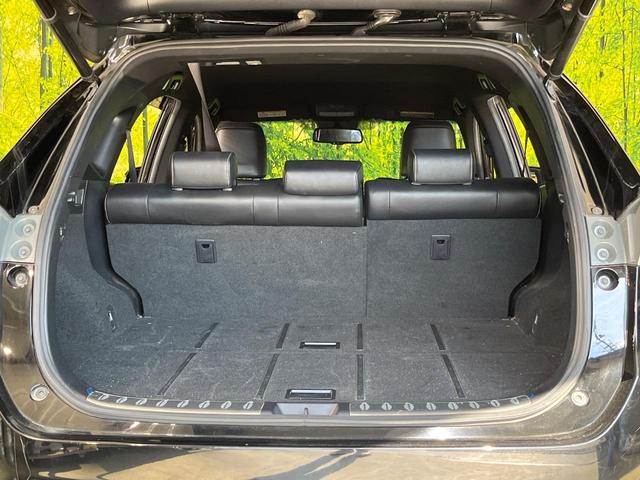 ハリアー プレミアム　バックカメラ　トヨタセーフティセンス　禁煙車　電動リアゲート　ハーフレザーシート　パワーシート　スマートキー　ＬＥＤヘッド　ビルトインＥＴＣ　クルコン　純正１８インチアルミ　オートハイビーム（10枚目）