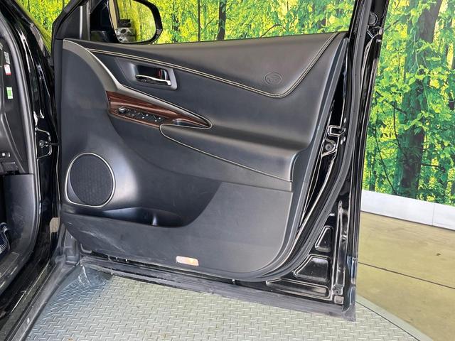 ハリアー プレミアム　バックカメラ　トヨタセーフティセンス　禁煙車　電動リアゲート　ハーフレザーシート　パワーシート　スマートキー　ＬＥＤヘッド　ビルトインＥＴＣ　クルコン　純正１８インチアルミ　オートハイビーム（59枚目）