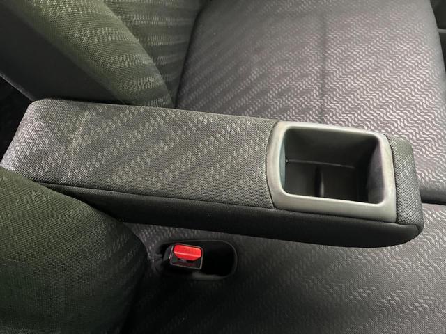 Ｎ－ＢＯＸ Ｇ・Ｌパッケージ　電動スライドドア　禁煙車　スマートキー　ＨＩＤヘッド　ディスプレイオーディオ　純正１４インチアルミ　オートライト　オートエアコン　ステアリングスイッチ　アームレスト　電動格納ミラー（53枚目）