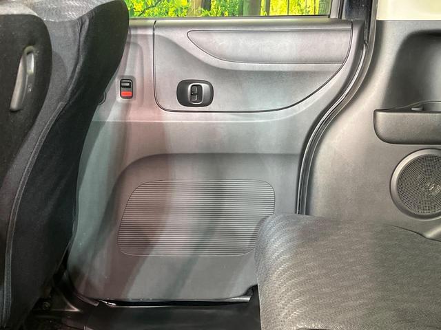 Ｎ－ＢＯＸカスタム Ｇ・Ｌパッケージ　電動スライドドア　禁煙車　スマートキー　ＨＩＤヘッド　ディスプレイオーディオ　純正１４インチアルミ　オートライト　オートエアコン　ステアリングスイッチ　アームレスト　電動格納ミラー（33枚目）
