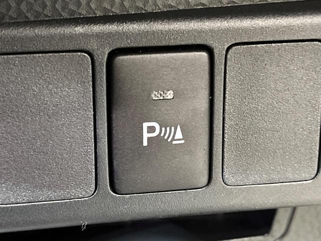 【コーナーセンサー】バンパーに付いたセンサーが障害物を検知！一定の距離に近づくとアラートで教えてくれます♪狭い駐車スペースや車庫入れ時も安心ですね☆