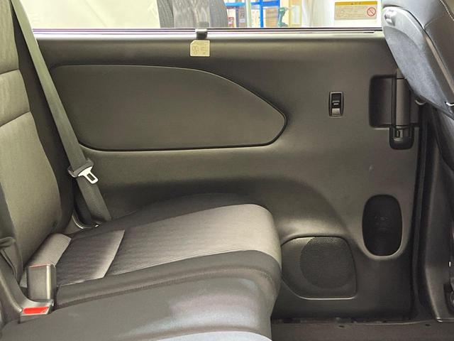 セレナ ハイウェイスターＶ　両側電動ドア　９インチナビ　全周囲カメラ　寒冷地仕様　インテリジェントエマージェンシーブレーキ　プロパイロット　禁煙車　シートヒーター　ドラレコ　コーナーセンサー　スマートキー　ＬＥＤヘッド　ＥＴＣ（50枚目）