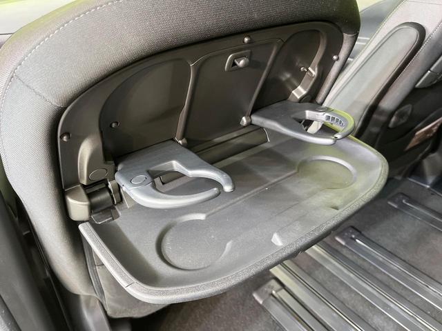 セレナ ハイウェイスターＶ　両側電動ドア　９インチナビ　全周囲カメラ　寒冷地仕様　インテリジェントエマージェンシーブレーキ　プロパイロット　禁煙車　シートヒーター　ドラレコ　コーナーセンサー　スマートキー　ＬＥＤヘッド　ＥＴＣ（64枚目）