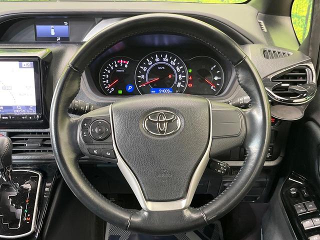 ヴォクシー ＺＳ　両側電動ドア　９型ナビ　後席モニター　バックカメラ　セーフティセンス　禁煙車　ドラレコ　スマートキー　ＬＥＤヘッド　ビルトインＥＴＣ　クルコン　純正１６インチアルミ　オートハイビーム　オートライト（12枚目）